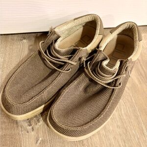 Hey Dude Men's Tan Loafers